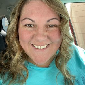 Meet your Posher, Hailey